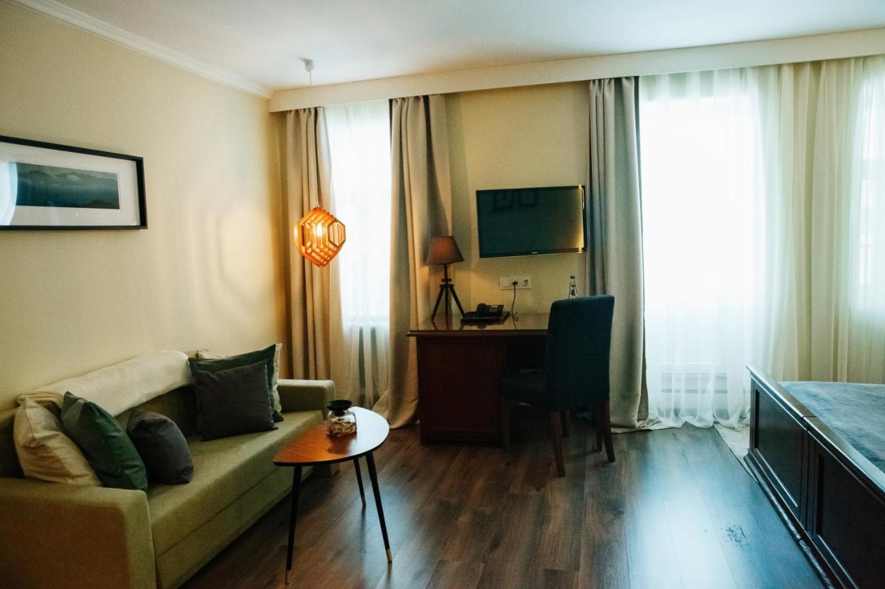 Hotel Dafna Sverdlovo Екстер'єр фото